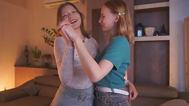 HelaineLuben Webbikameraesitys