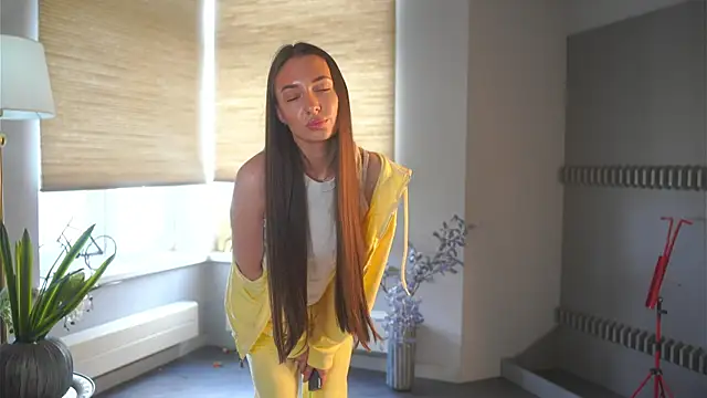 Pokazy przed kamerką – DarleenStfort