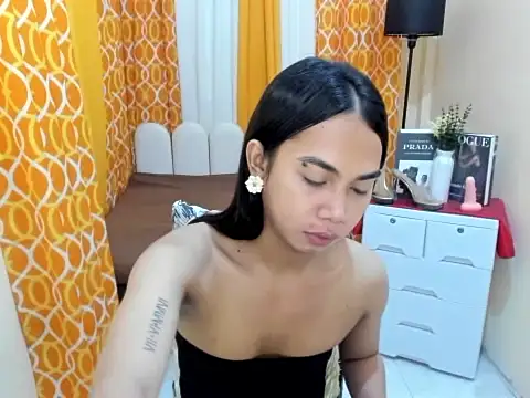 TsAlexa_Blaire Show in webcam