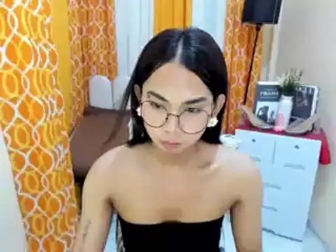 הופעת וובקאם של TsAlexa_Blaire