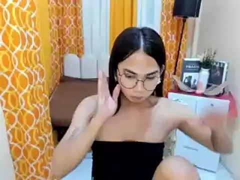 TsAlexa_Blaire Show in webcam