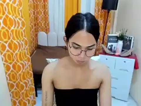 הופעת וובקאם של TsAlexa_Blaire