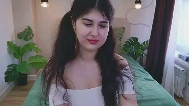 غرفة دردشة Lyra_Skye المباشرة