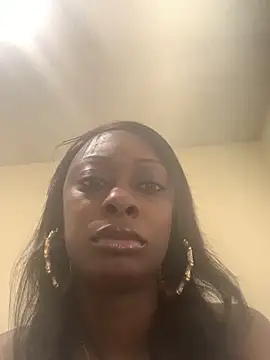 Prettylondond's Webcam Show