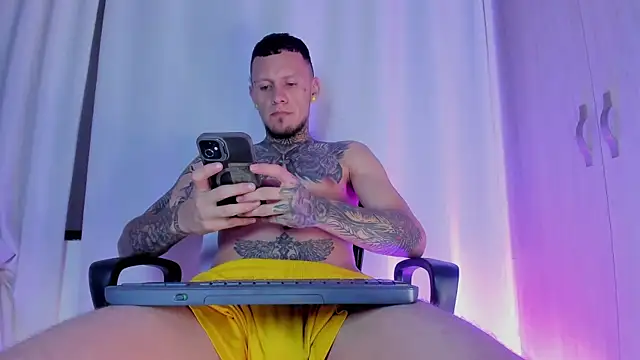 Kings_Ultimaten Webbikameraesitys