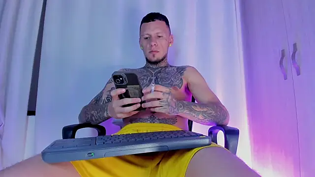 Kings_Ultimate Webcam-Show