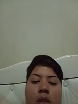 AyllaFatal Webcam-Show