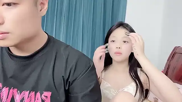 iduokea Pertunjukan Webcam