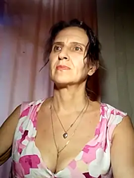 Živý XXX chat Alene_Lorrie
