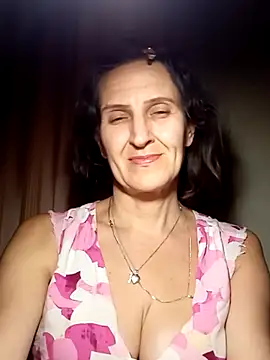 XXX chat uživo modela Alene_Lorrie