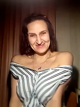 Živý XXX chat Alene_Lorrie
