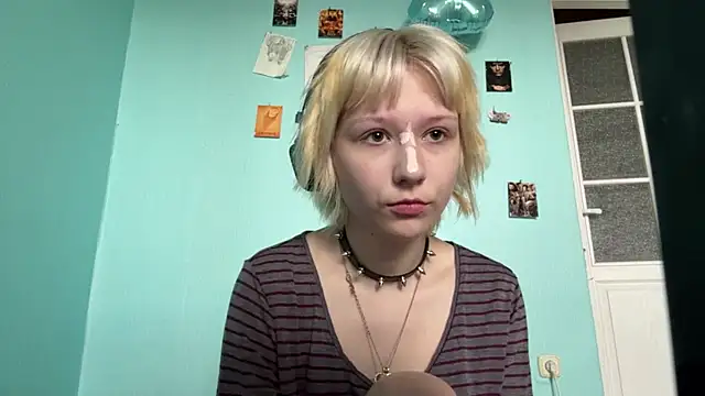 FatimahFroman's Webcam Show