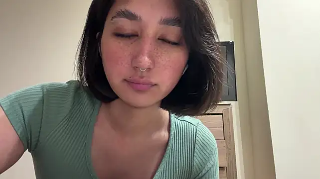 PaintedDisplay's Live XXX Chat