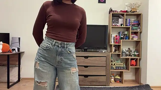 PaintedDisplay's Live XXX Chat
