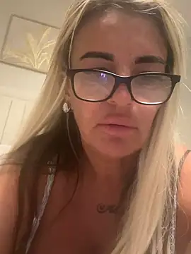 hotmilf66 웹캠 쇼