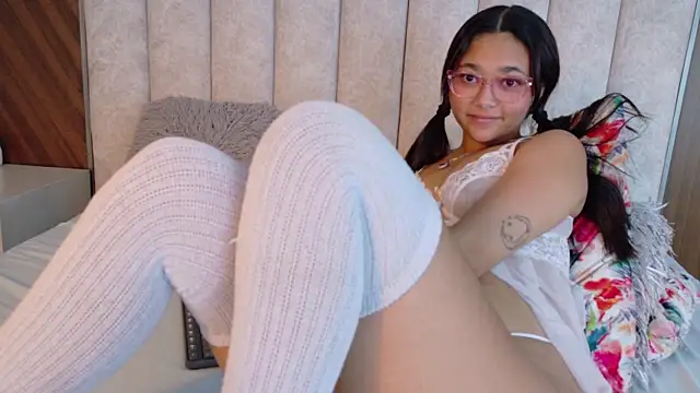 Chat XXX en directo de Dulce_Holy