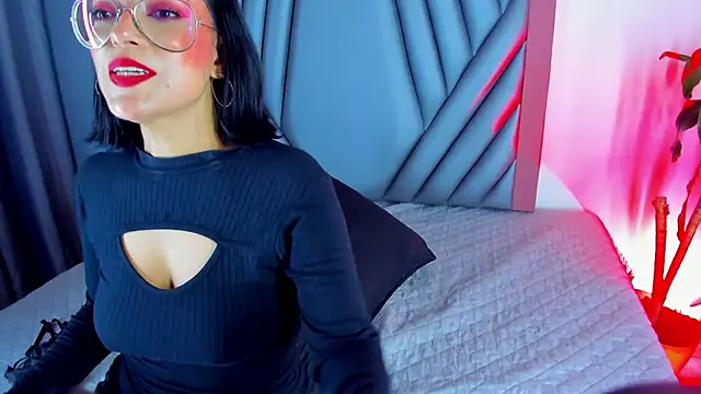 Aura-bakerr's Webcam Show