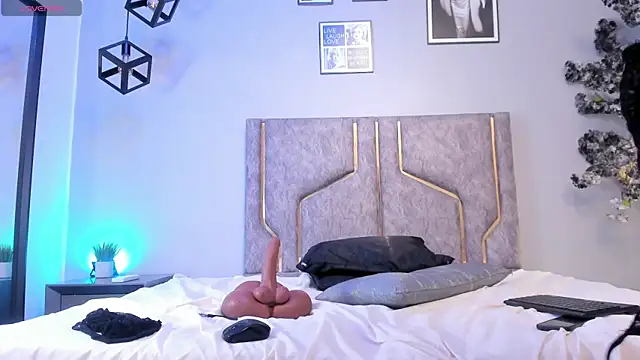 miaakittyy's Live XXX Chat