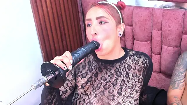 dulce_tentacion23 Adlı Modelin Web Kamerası Şovu
