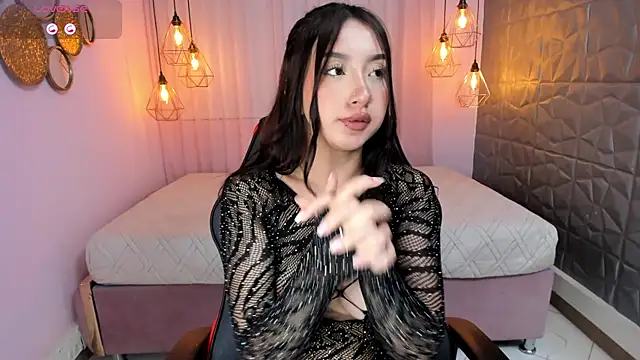 Magic_amberr Adlı Modelin Canlı XXX Sohbeti