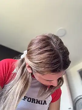 Show Webcam de alison_parkerrr26