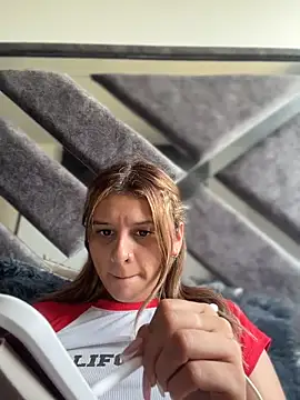 alison_parkerrr26's Webcam Show