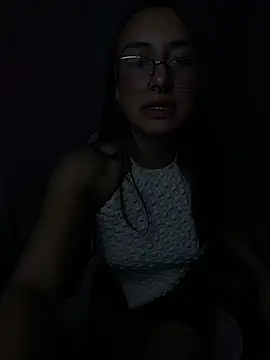 Show Webcam de MoonLitDoll