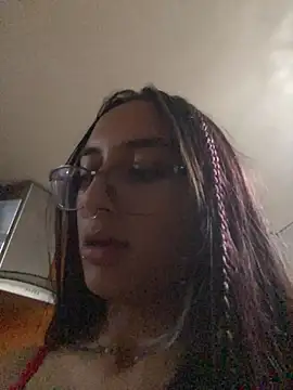 عرض كام MoonLitDoll
