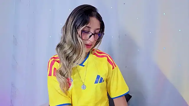 isa_sweet1_'s Live XXX Chat