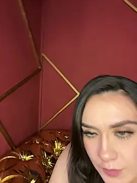 Онлайн чат XXX AprilDeRossi