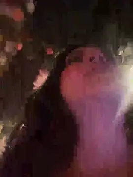 AprilDeRossi 现场XXX聊天