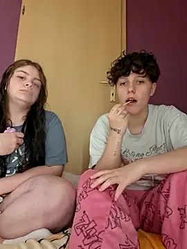 BellaHoneyy – live chatrum