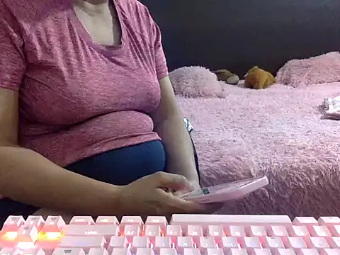 mommy-flabia's Webcam Show