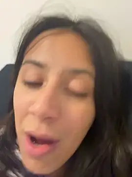 morenitttta's Live XXX Chat