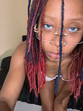 Lunablueee – Live XXX-chat