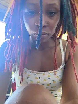 Lunablueee's Webcam Show