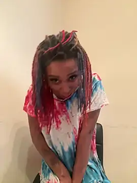 Lunablueee's Webcam Show