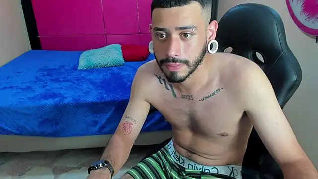 BrunoCarzon webcam show