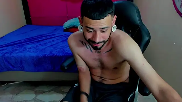 BrunoCarzon Show in webcam