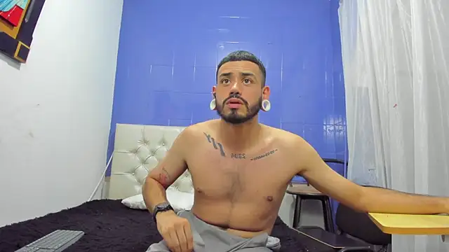 BrunoCarzon Adlı Modelin Web Kamerası Şovu