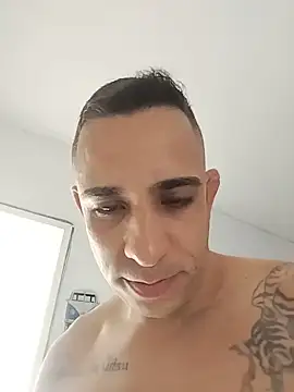 Show de safadogozador1234 na webcam