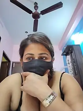 sreyashidas505's Webcam Show