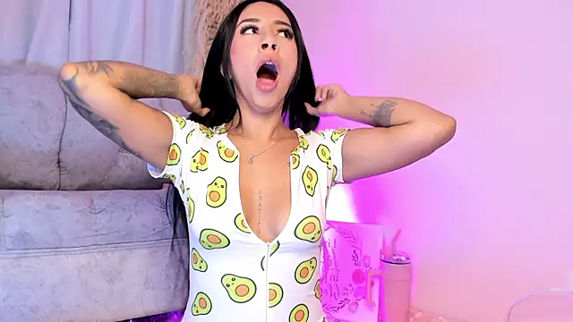 Chatroom XXX en direct de AlanaVs