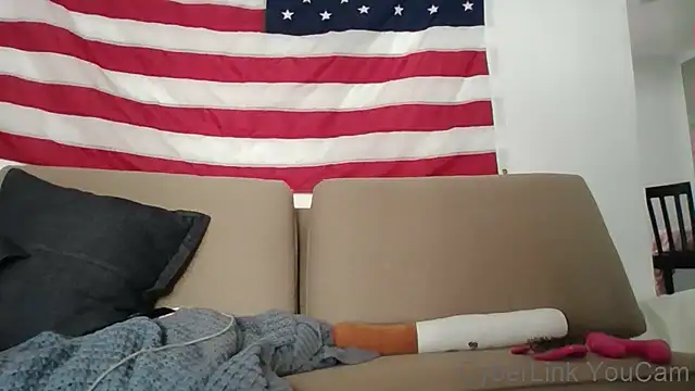 pollypocketsizedoll Show in webcam