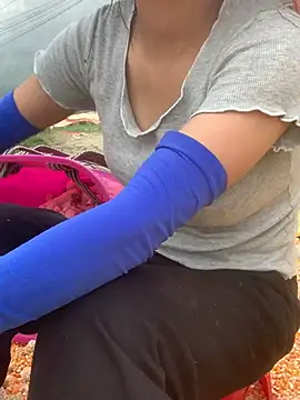 دردشة Miss_su- الجنسية المباشرة