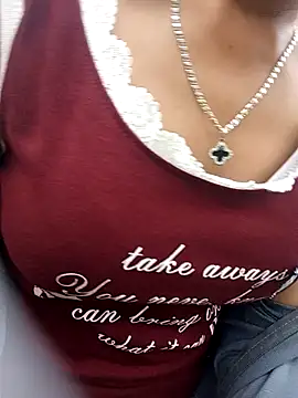 Heryy_xx Show Webcam