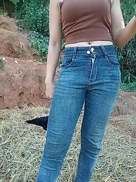 Heryy_xx's Live XXX Chat