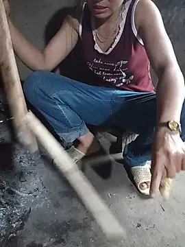 הופעת וובקאם של Heryy_xx