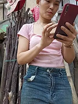 Heryy_xx's Live XXX Chat