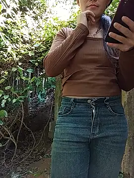 Heryy_xx's Live XXX Chat